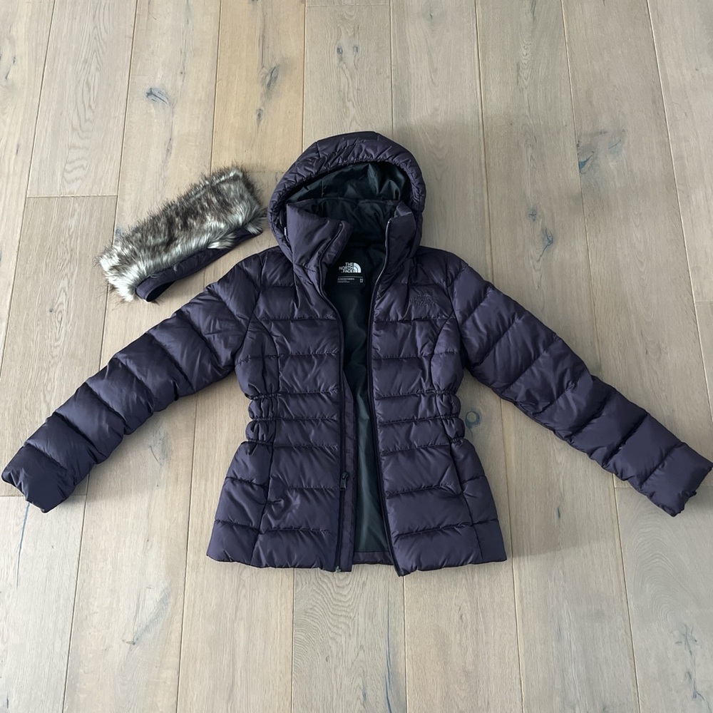 North Face Women's Purple Down Puffer Jacket with Removable Faux Fur Hood Trim